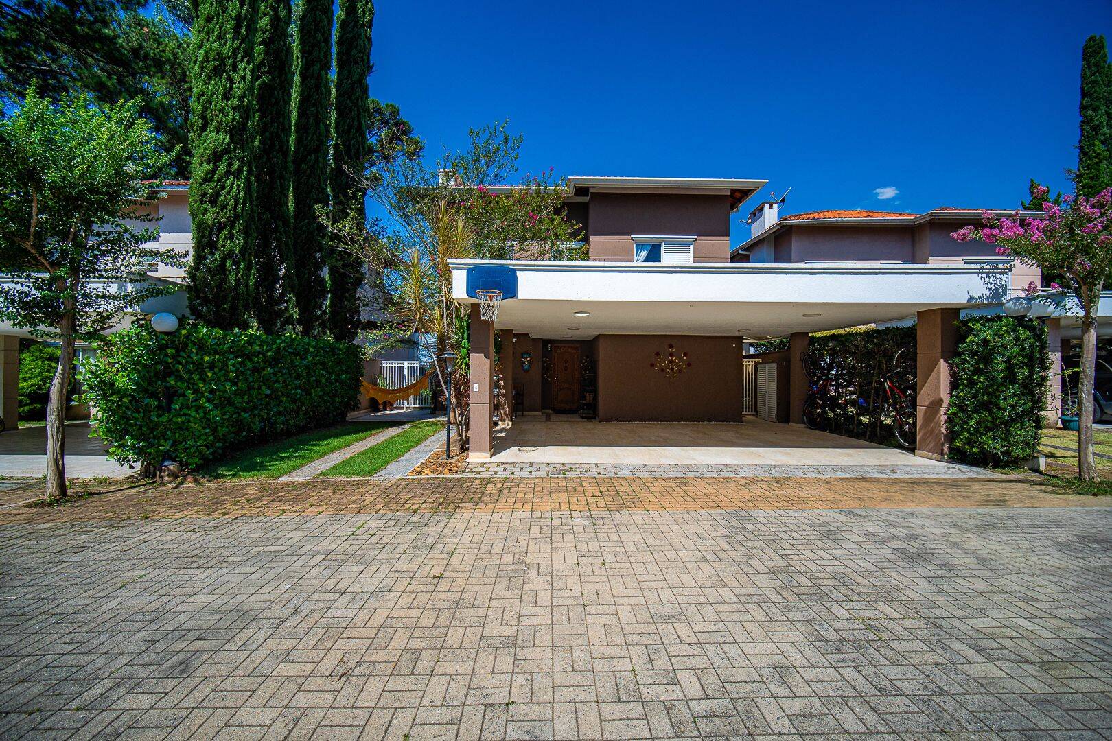 Casa, 4 quartos, 385 m² - Foto 1