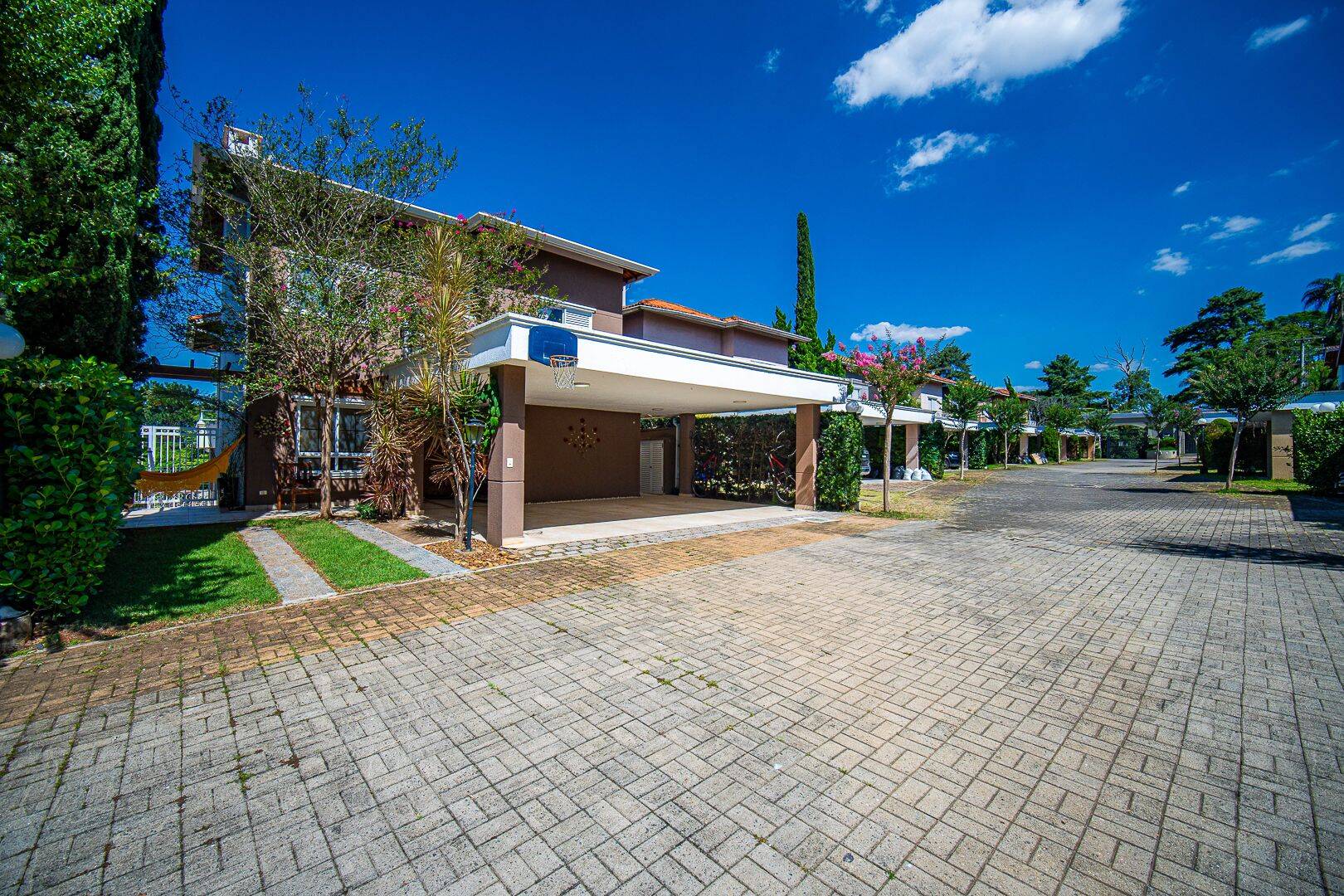 Casa, 4 quartos, 385 m² - Foto 2