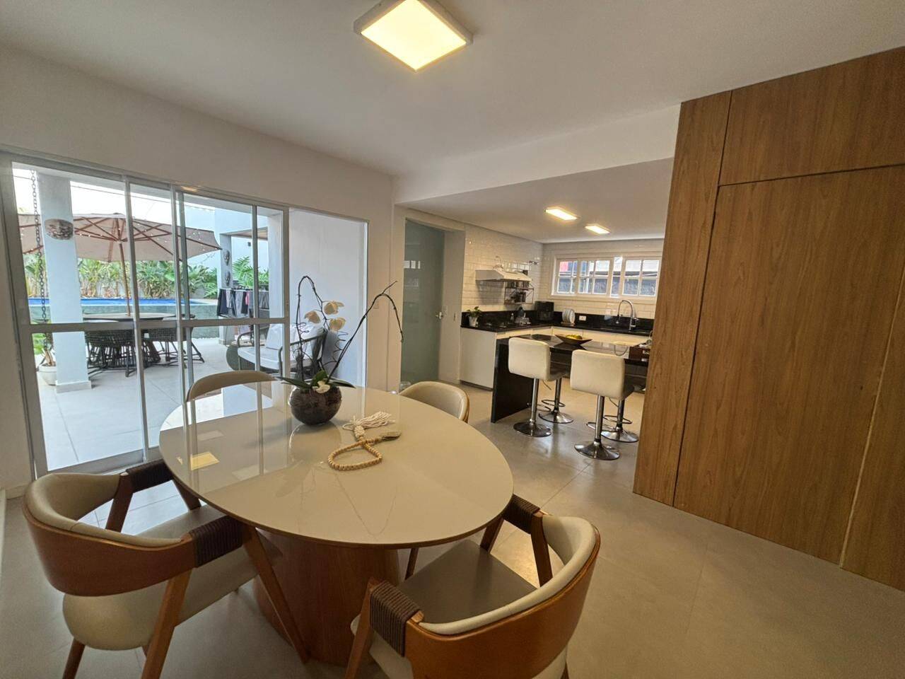 Casa, 4 quartos, 300 m² - Foto 18