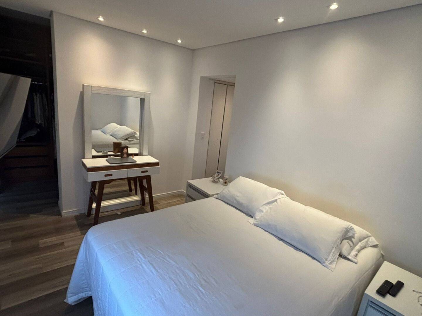 Casa, 4 quartos, 300 m² - Foto 25