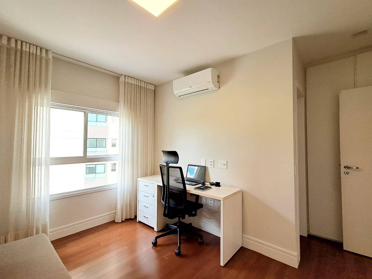 Apartamento, 4 quartos, 328 m² - Foto 14