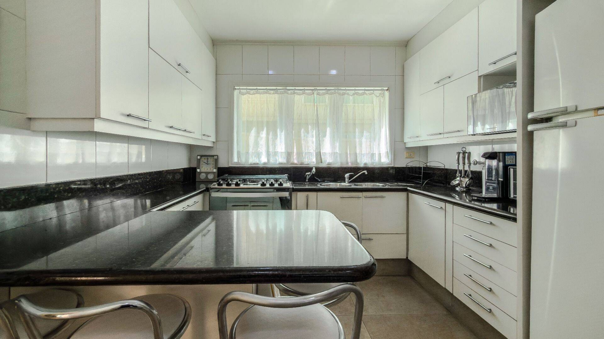 Casa, 4 quartos, 348 m² - Foto 24