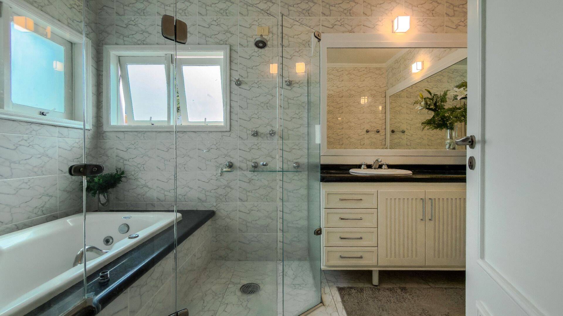 Casa, 4 quartos, 348 m² - Foto 35