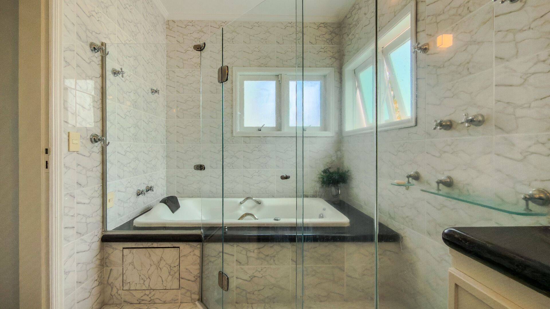 Casa, 4 quartos, 348 m² - Foto 33