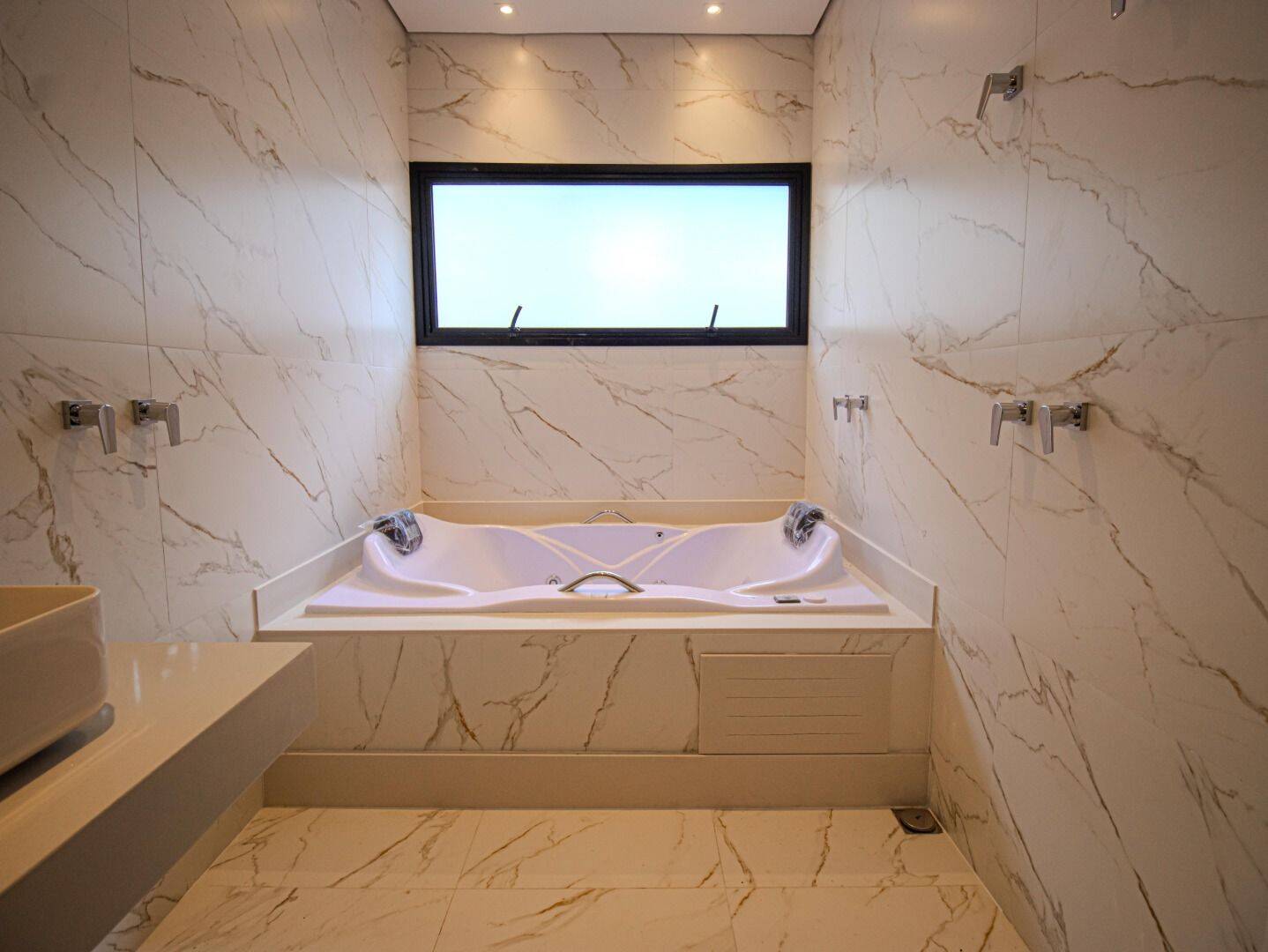 Casa, 4 quartos, 368 m² - Foto 19