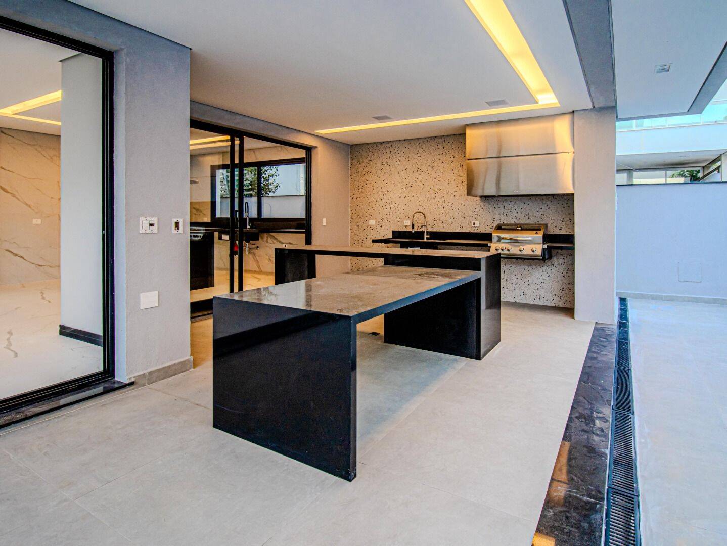 Casa, 4 quartos, 368 m² - Foto 35