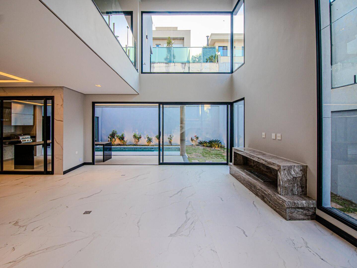 Casa, 4 quartos, 368 m² - Foto 37