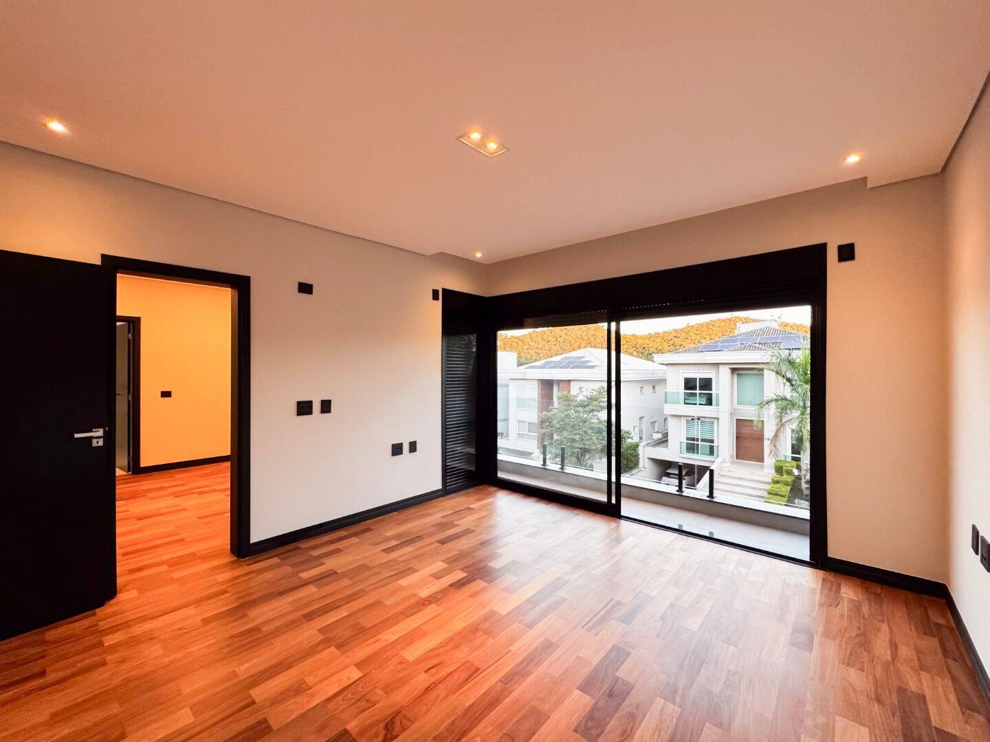 Casa, 4 quartos, 361 m² - Foto 21