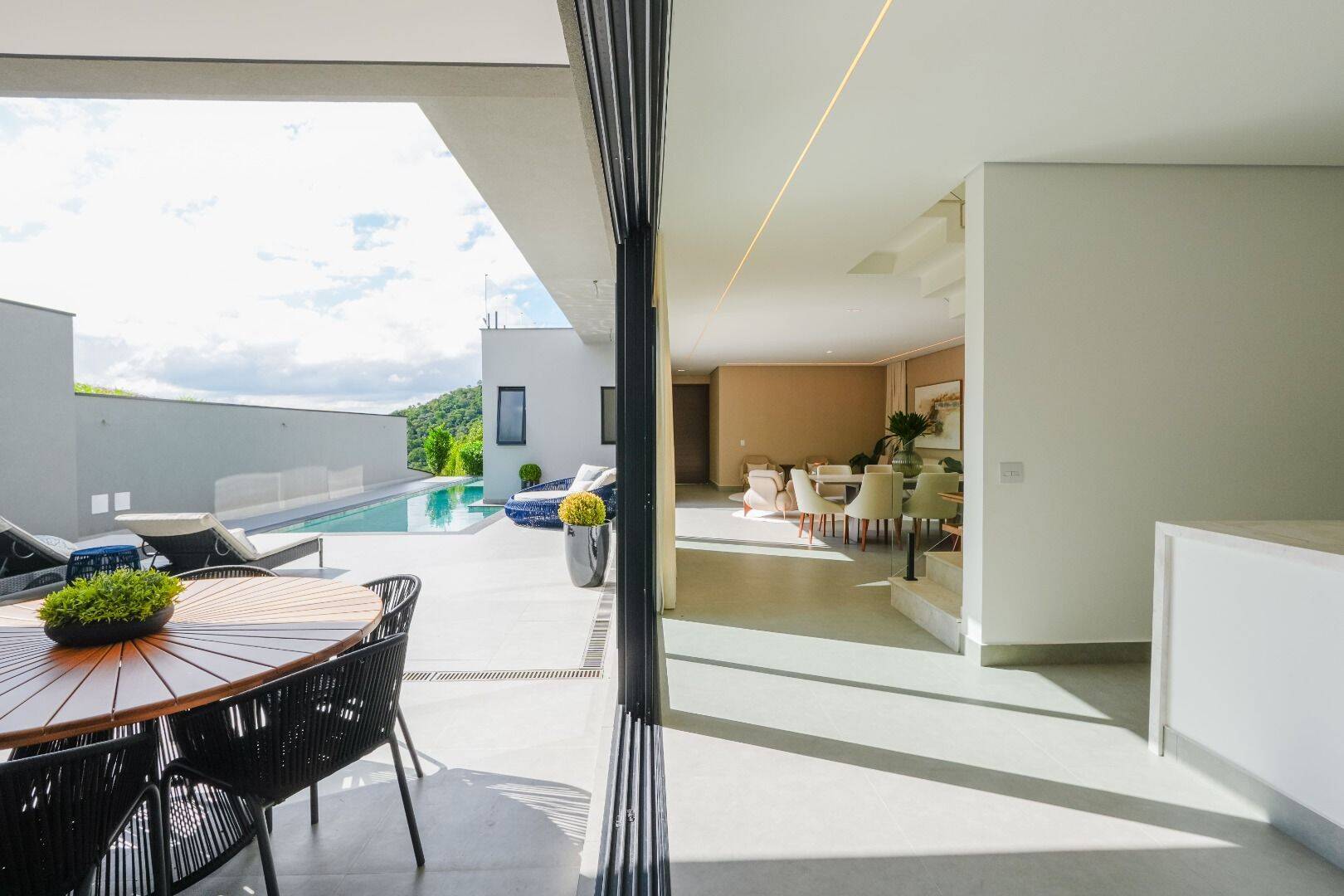 Casa, 5 quartos, 1177 m² - Foto 9