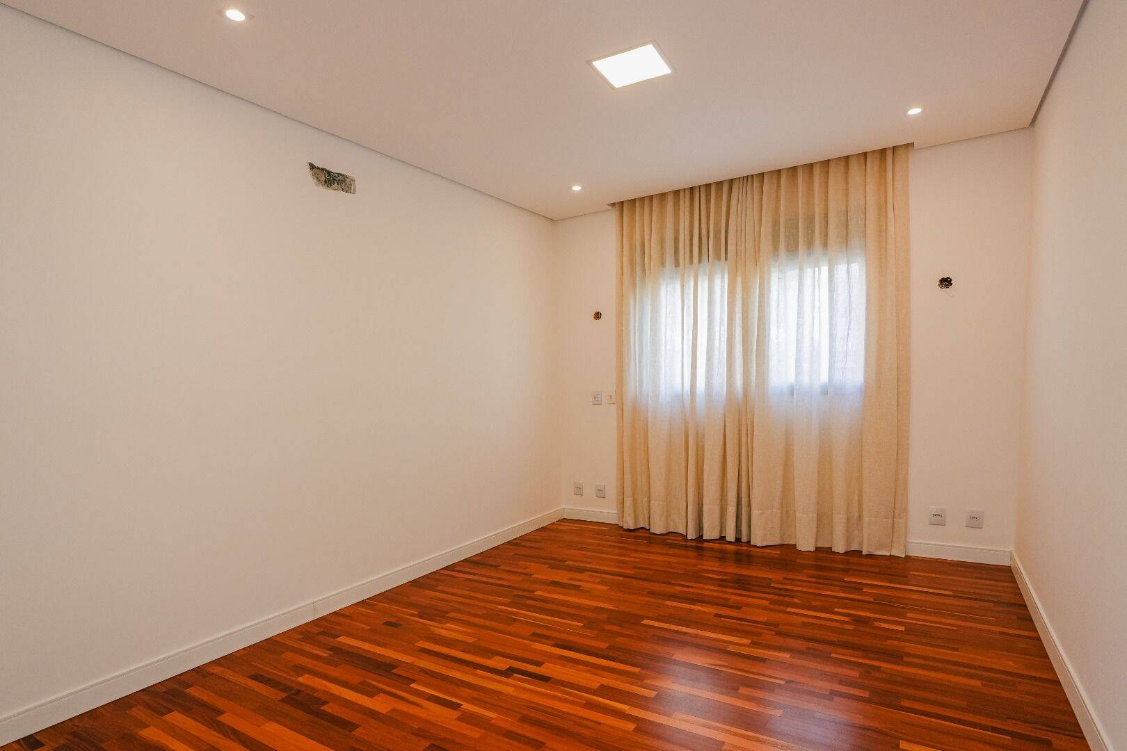 Casa, 5 quartos, 1177 m² - Foto 27