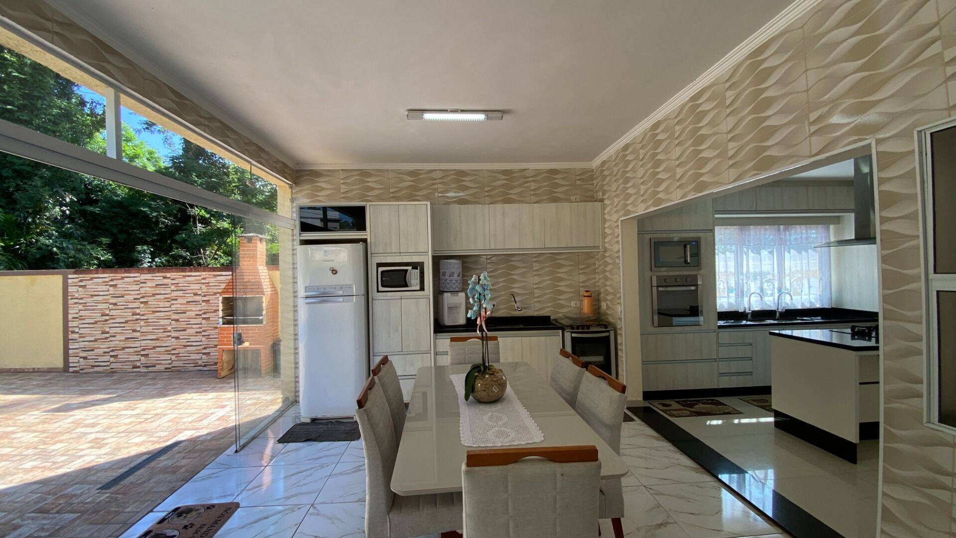 Casa, 4 quartos, 282 m² - Foto 3