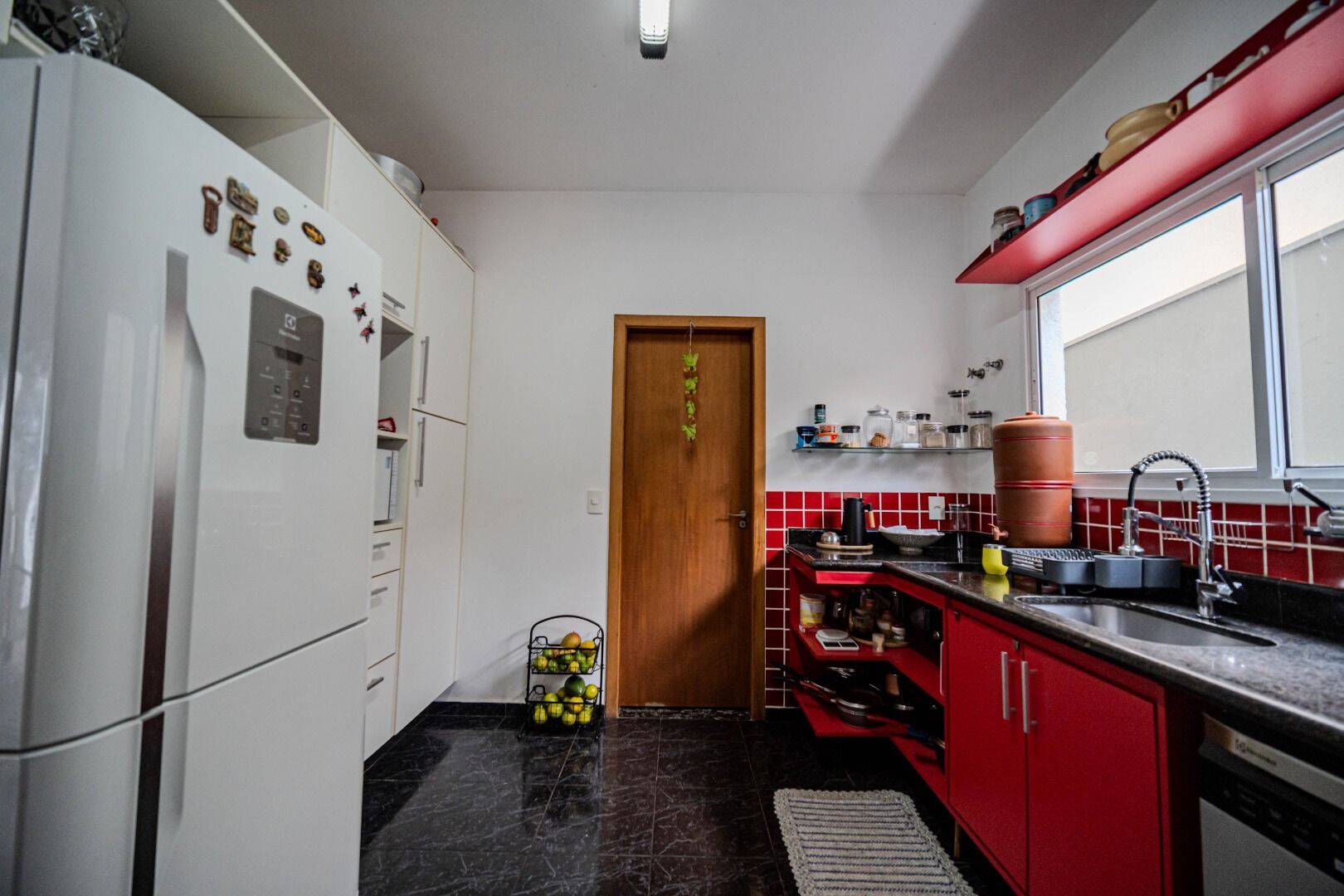 Casa, 3 quartos, 248 m² - Foto 10