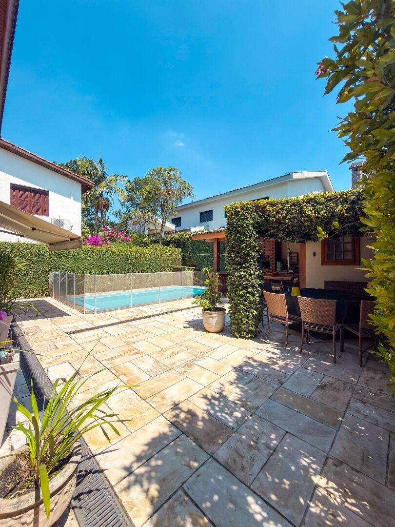 Casa, 4 quartos, 270 m² - Foto 18
