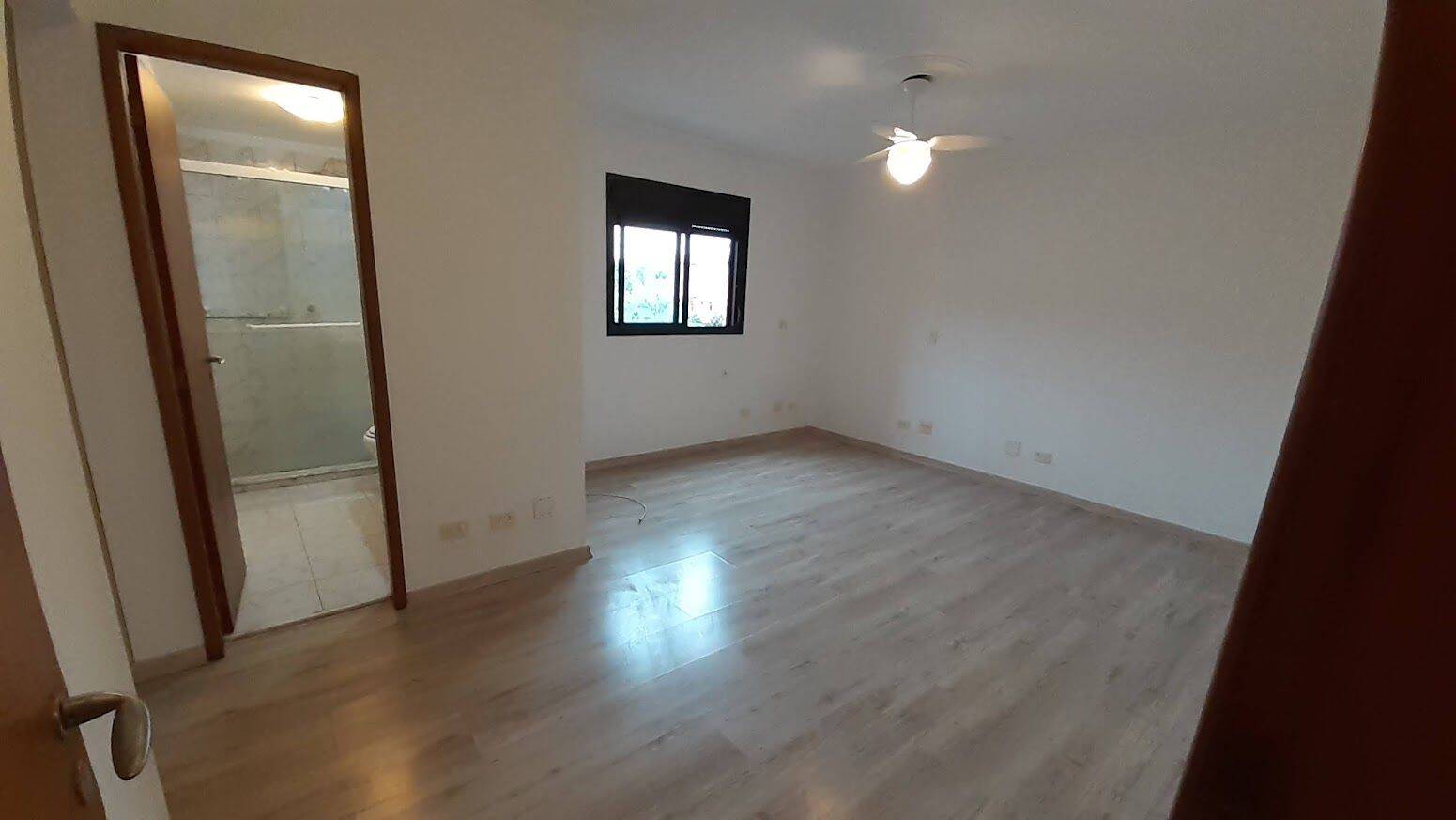 Apartamento, 3 quartos, 137 m² - Foto 12