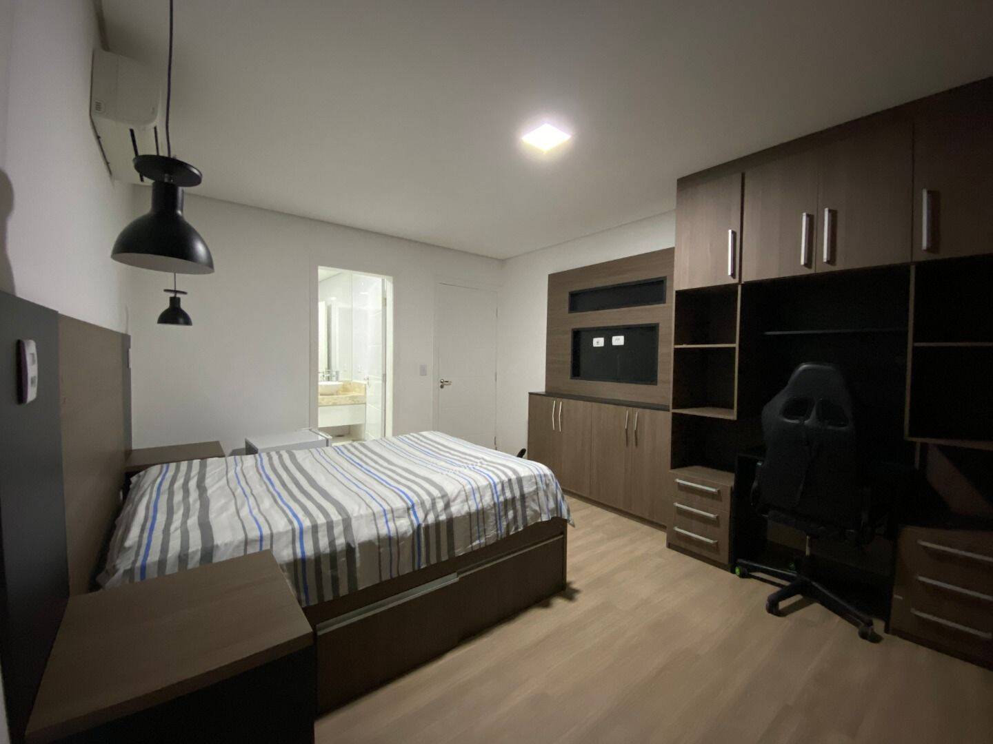 Casa, 4 quartos, 360 m² - Foto 32