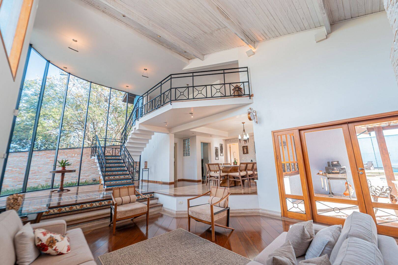 Casa, 4 quartos, 618 m² - Foto 2