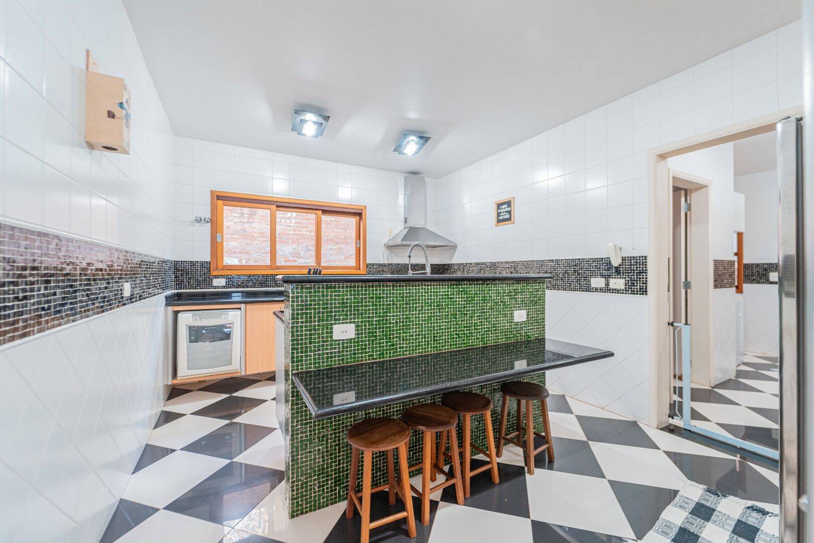 Casa, 4 quartos, 618 m² - Foto 17