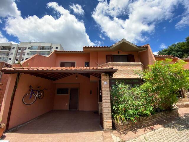 #CA0212 - Casa para Venda em Cotia - SP