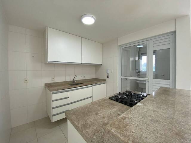 Apartamento para Venda em Santana de Parnaíba - 4