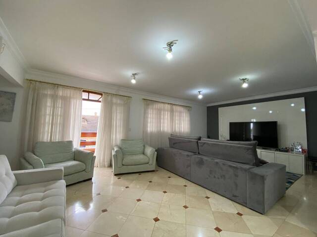 Casa para Venda em Santana de Parnaíba - 5