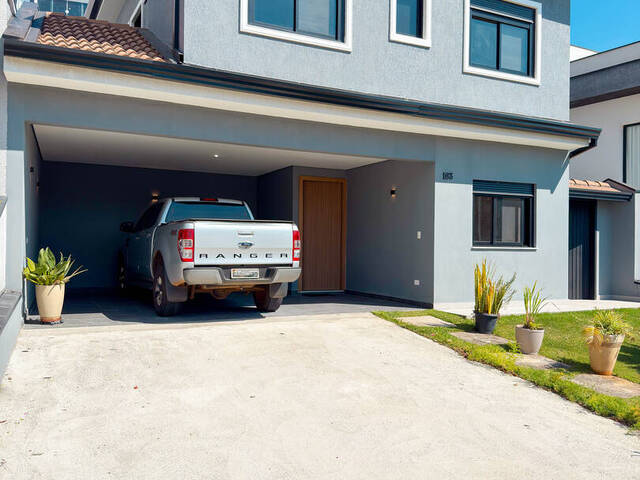 #CA0002_49 - Casa para Venda em Santana de Parnaíba - SP