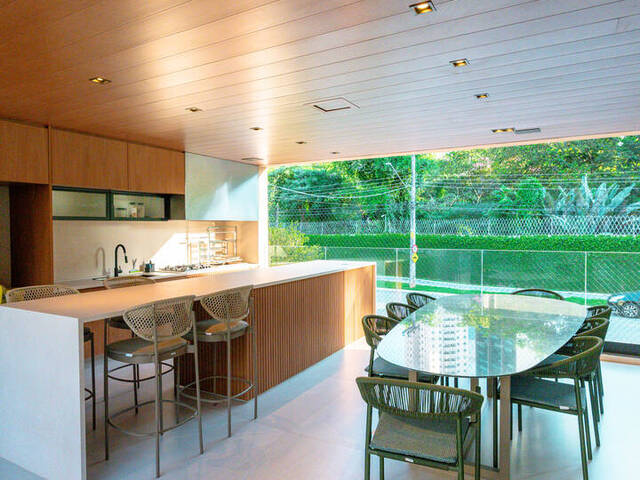 Casa para Venda em Santana de Parnaíba - 5
