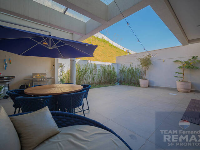 Casa para Venda em Santana de Parnaíba - 2