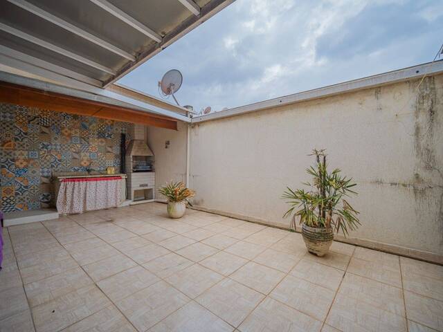#CA0463 - Casa para Venda em Carapicuíba - SP