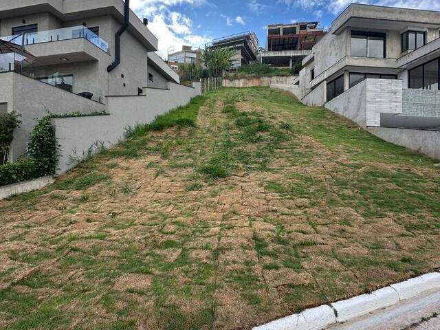 Terreno para Venda em Santana de Parnaíba - 4