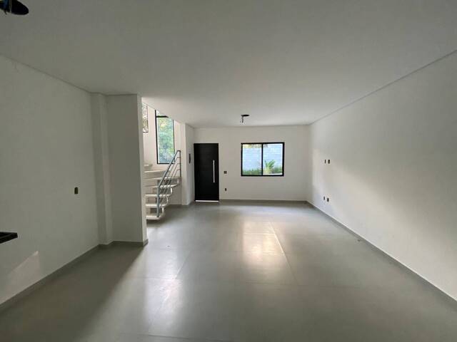 #CA0521 - Casa para Venda em Cotia - SP
