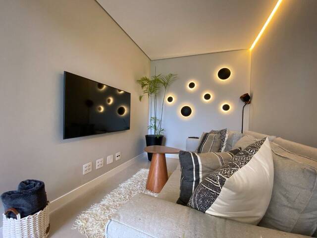 Apartamento para Venda em Santana de Parnaíba - 5