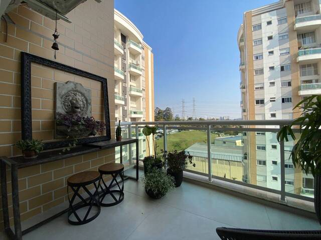 Apartamento para Venda em Santana de Parnaíba - 4