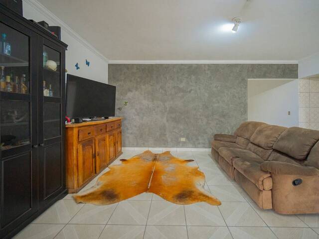 Casa para Venda em Embu das Artes - 3