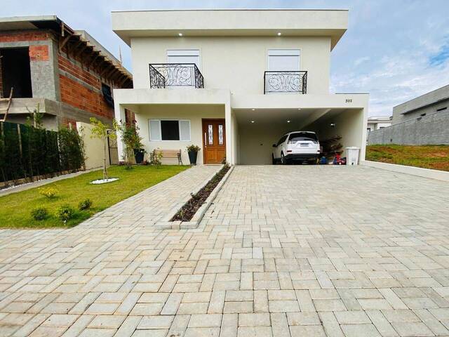 #CA0599 - Casa para Venda em Santana de Parnaíba - SP