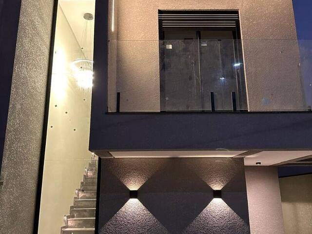 #CA0608 - Casa para Venda em Santana de Parnaíba - SP