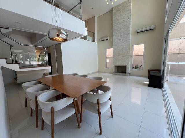 #CA0636 - Casa para Venda em Santana de Parnaíba - SP