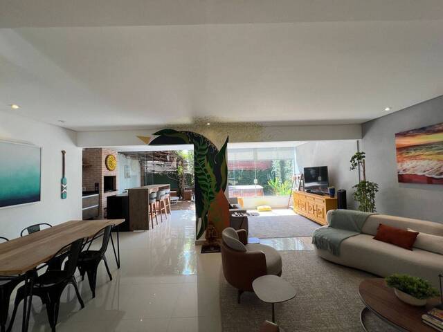 #CA0648 - Casa para Venda em Santana de Parnaíba - SP