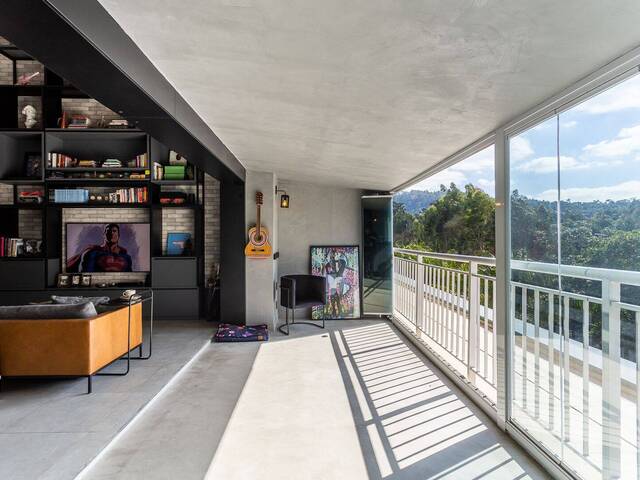 #AD0005 - Duplex para Venda em Santana de Parnaíba - SP