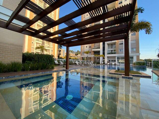 Apartamento para Venda em Santana de Parnaíba - 4