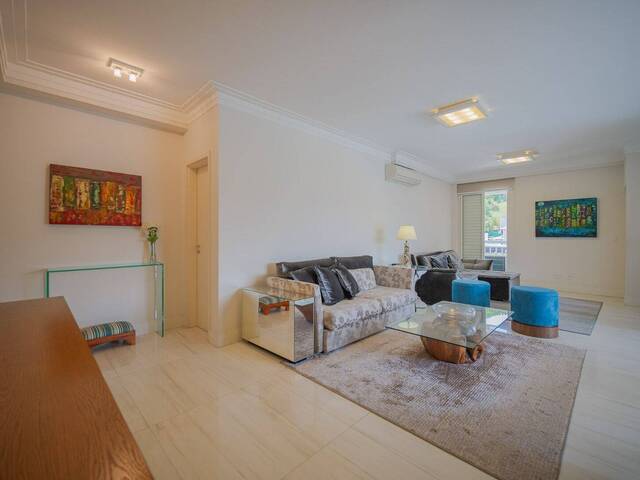 Apartamento para Venda em Santana de Parnaíba - 4