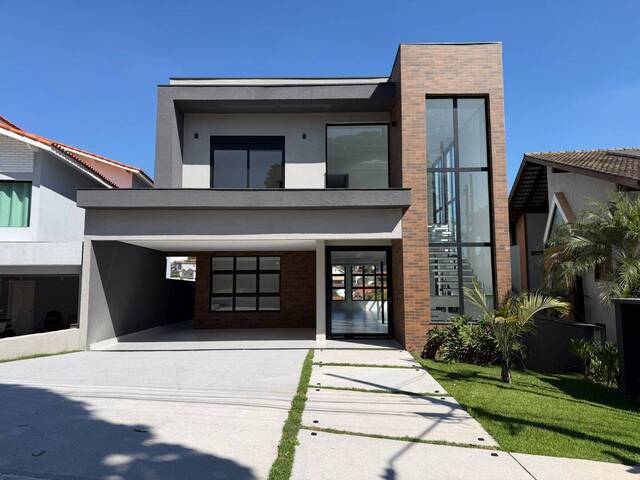 #CA0740 - Casa para Venda em Santana de Parnaíba - SP