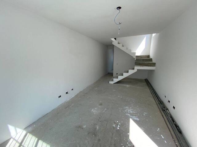 Casa para Venda em Cotia - 3