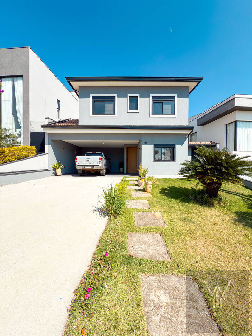 Casa, 4 quartos, 180 m² - Foto 1
