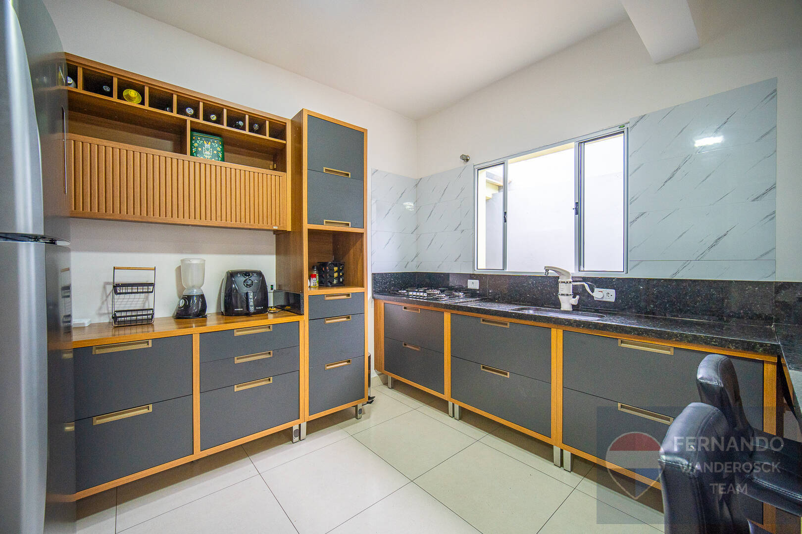Casa, 4 quartos, 202 m² - Foto 4