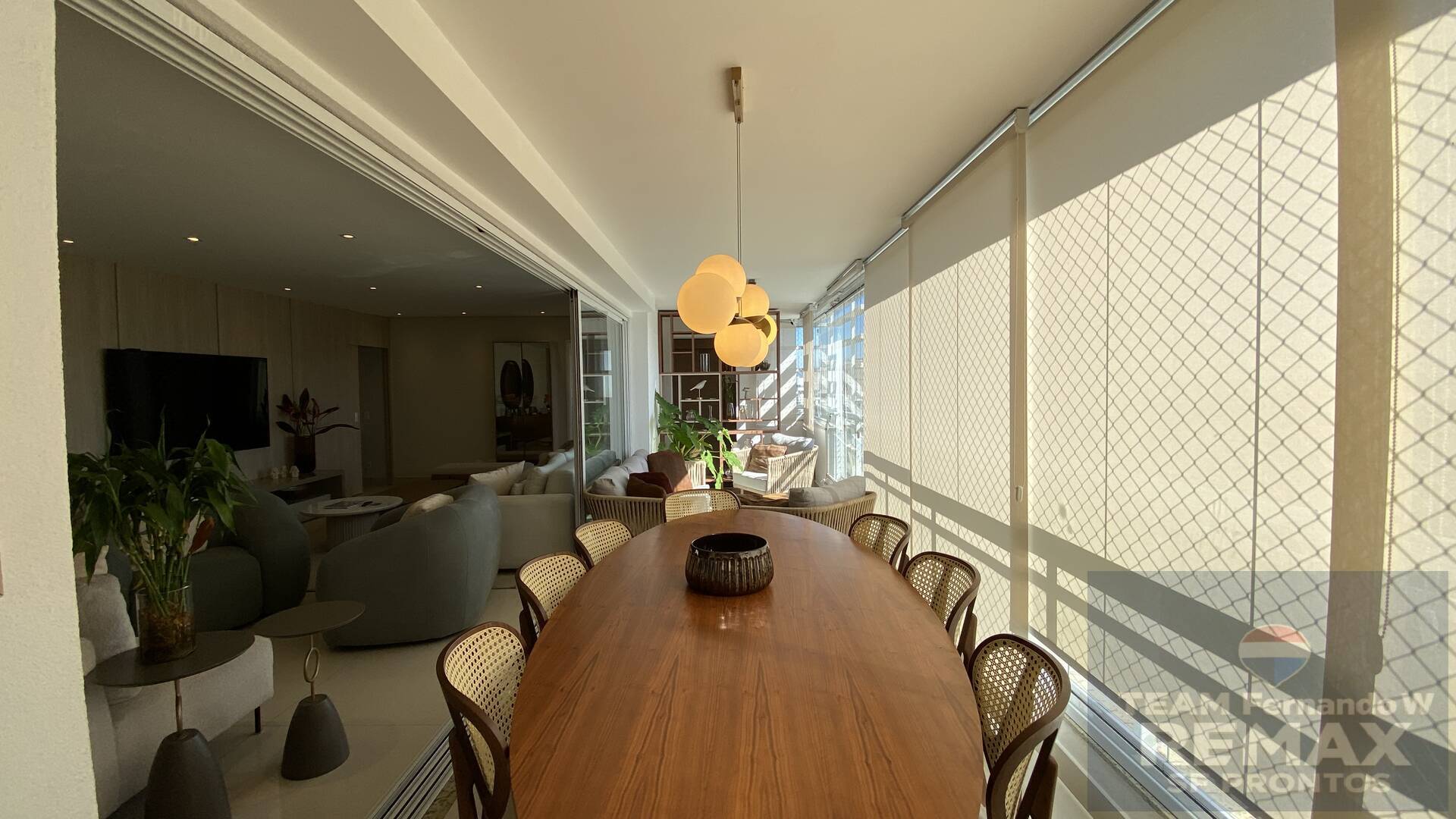 Apartamento, 3 quartos, 220 m² - Foto 1