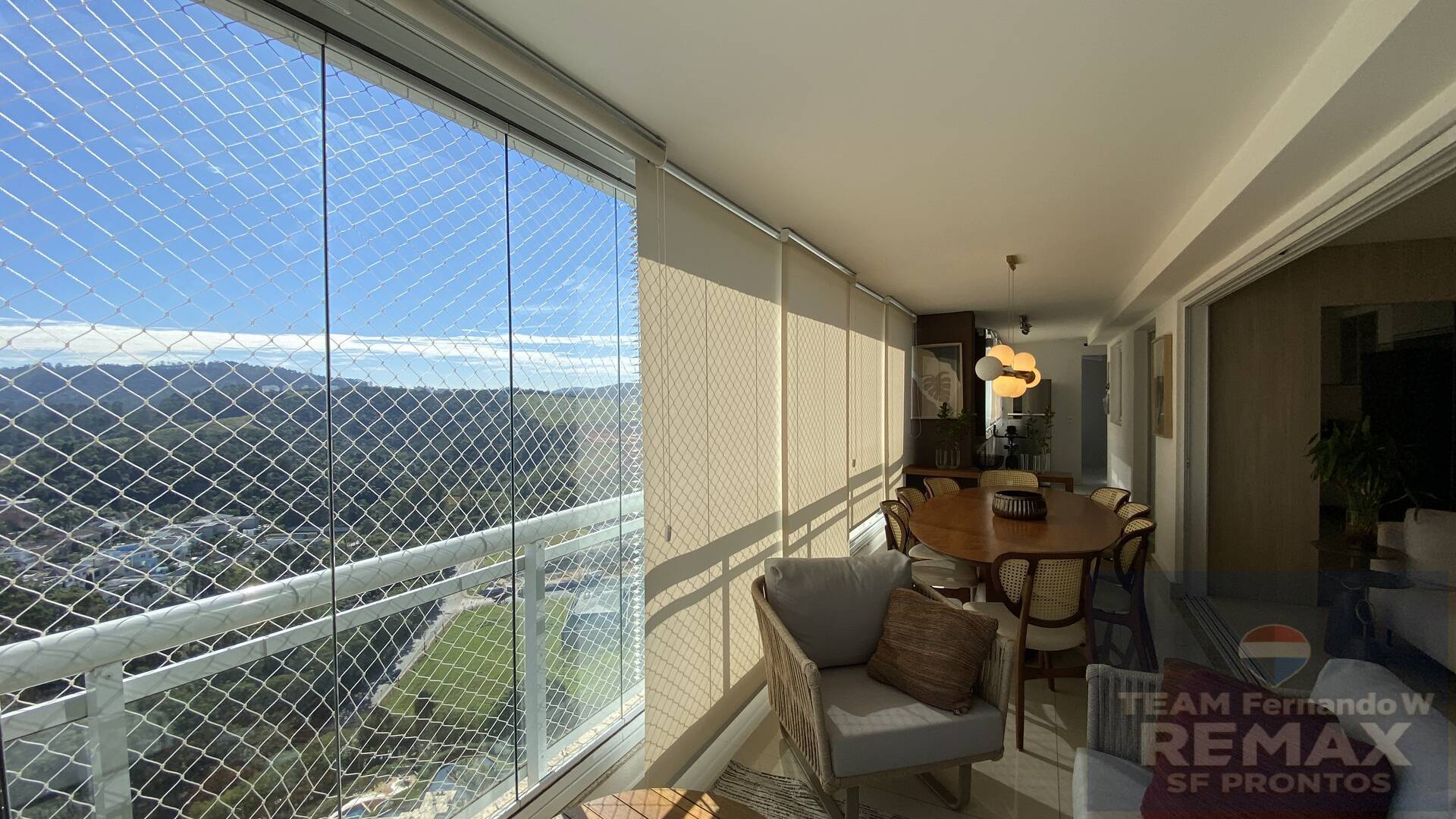 Apartamento, 3 quartos, 220 m² - Foto 2