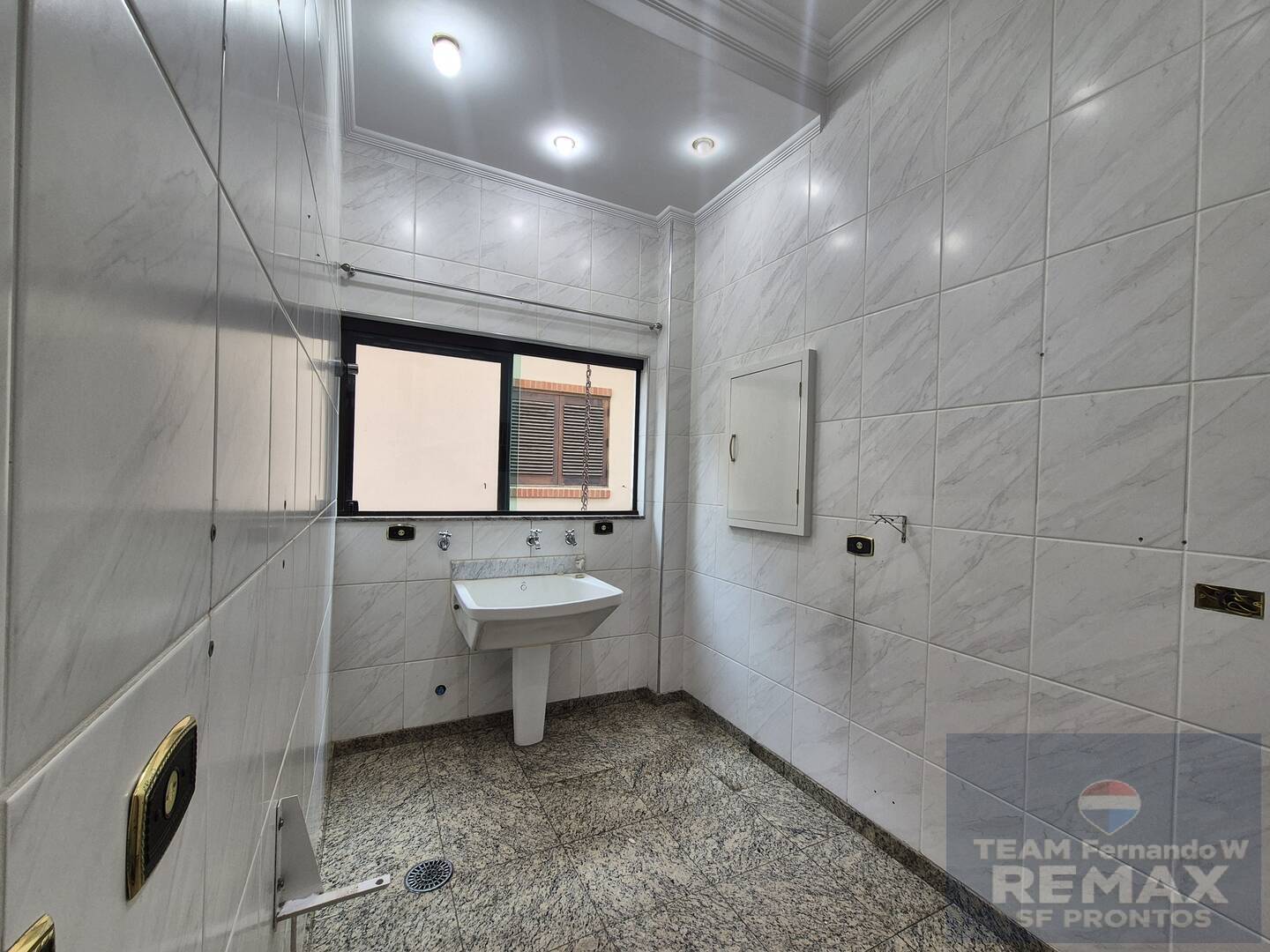 Casa, 4 quartos, 326 m² - Foto 23