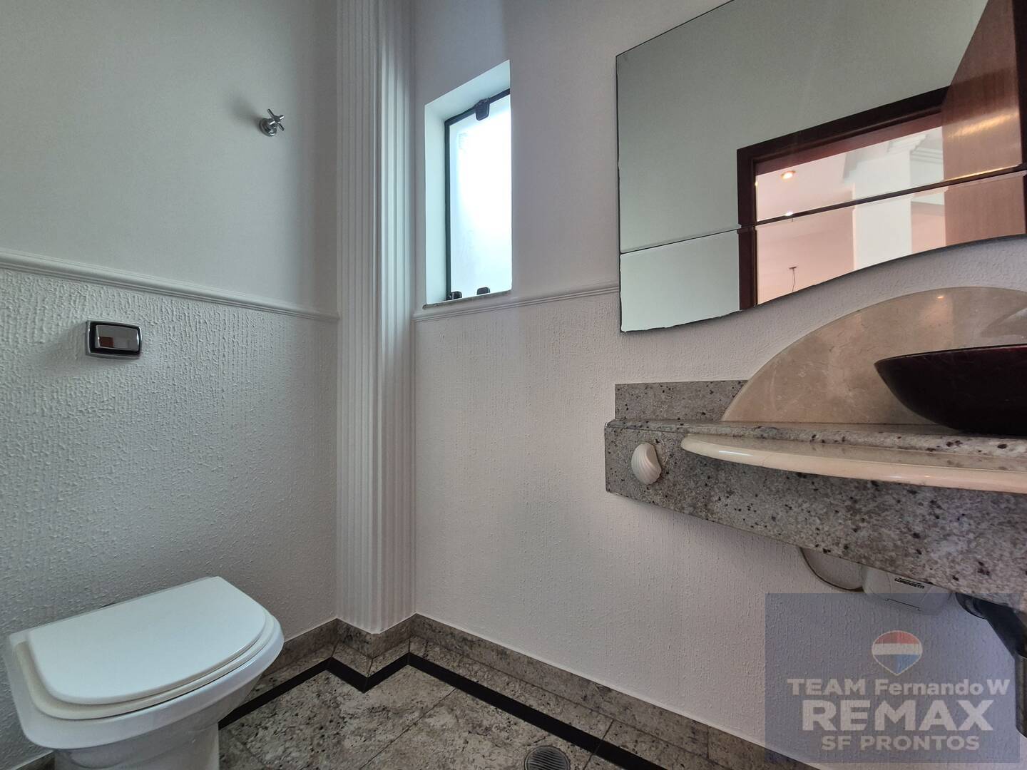 Casa, 4 quartos, 326 m² - Foto 24