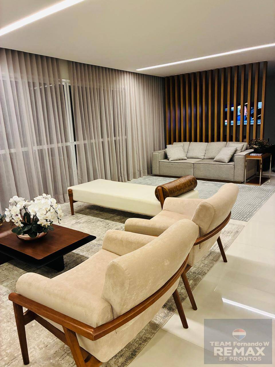 Apartamento, 202 m² - Foto 1
