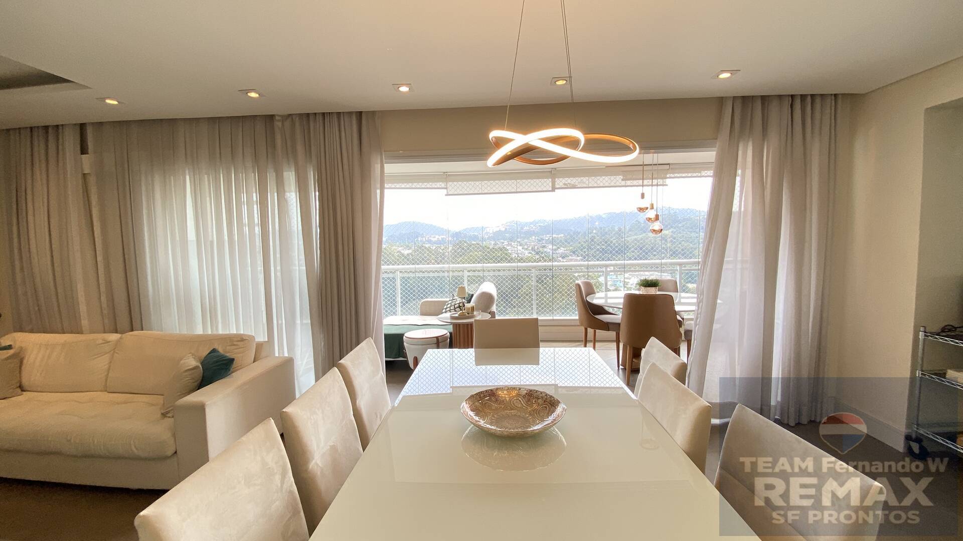 Apartamento, 3 quartos, 169 m² - Foto 2